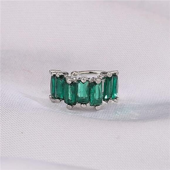 Green Crystal Ear Cuff – Cubic Zirconia Cartilage Cuff, Non-Piercing For Women - Picture 3 of 7